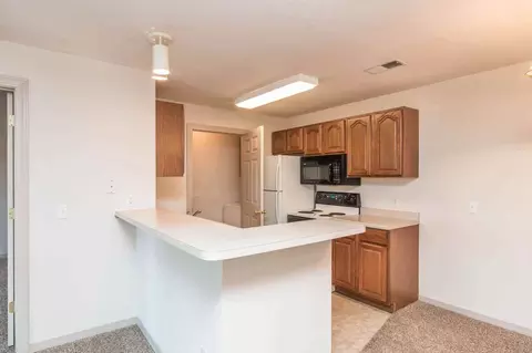 5107 S Marion Rd, Sioux Falls, SD 57106