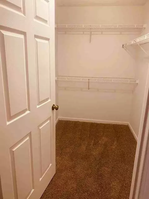 500 Kraft St, Clarksville, TN 37040