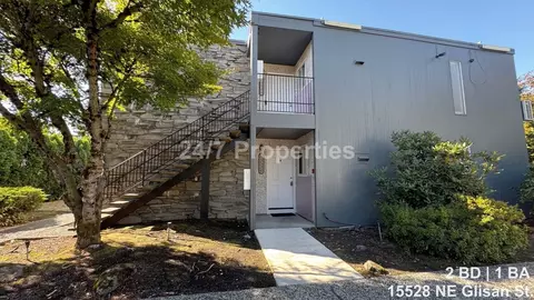 15502 NE Glisan St, Portland, OR 97230