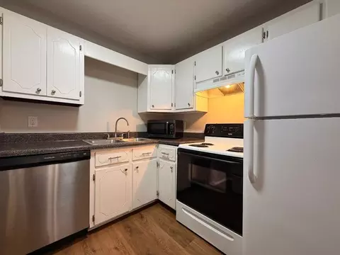 205 Rustwood Dr, Athens, GA 30606