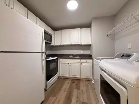205 Rustwood Dr, Athens, GA 30606