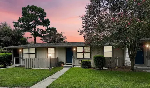 2323 SW 35th Pl, Gainesville, FL 32608 photo 4
