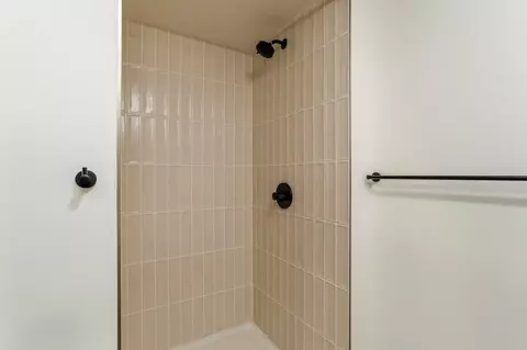 1140 NW Market St, Seattle, WA 98107 photo 6