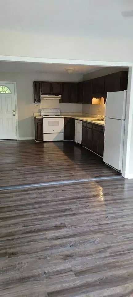 6312 Marykirk Dr, Fayetteville, NC 28304