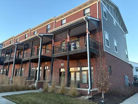 13108 Lincoln Rd, Omaha, NE 68138