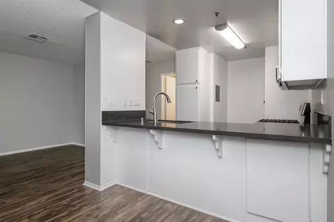 569 E 11th St, Upland, CA 91786 photo 9