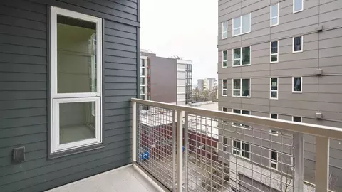 4715 42nd Ave SW, Seattle, WA 98116 photo 27