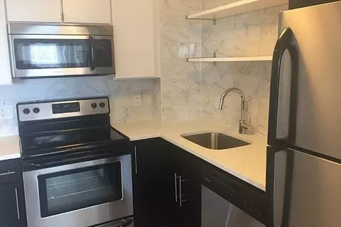 18 S Kingshighway Blvd, Saint Louis, MO 63108