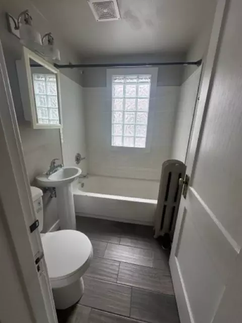 412 Pierce St N, Saint Paul, MN 55104