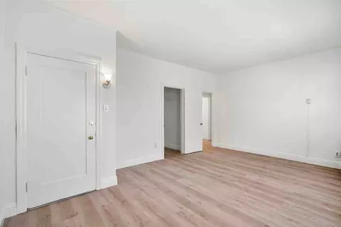 2418 4th Ave, Los Angeles, CA 90018
