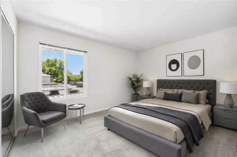 7051 Bowling Dr, Sacramento, CA 95823