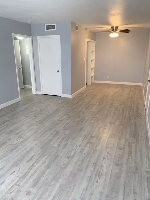 5808 S Alameda St, Corpus Christi, TX 78412