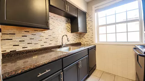 6326 Sutherland Ave, Saint Louis, MO 63109