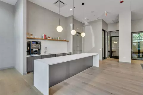 1101 W Van Buren St, Chicago, IL 60607 photo 44