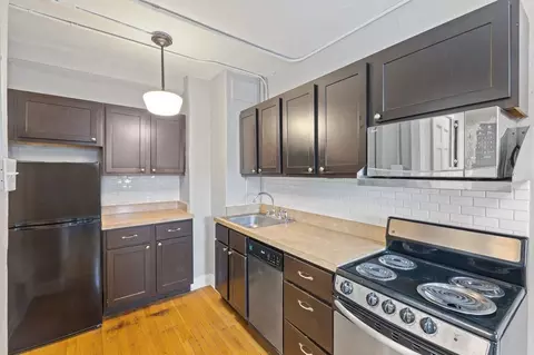 28 E 16th St, Indianapolis, IN 46202