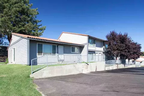 803 S Olympia St, Kennewick, WA 99336