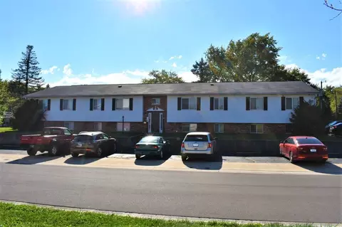 600 Wood Dale Ter, Greenwood, IN 46142