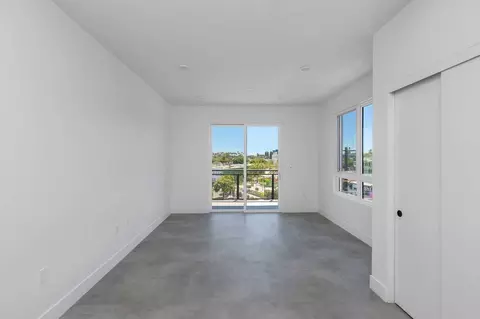 3450 W 43rd St, Los Angeles, CA 90008 photo 27