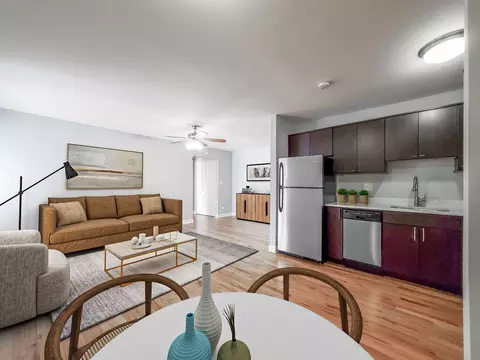 639 W Grace St, Chicago, IL 60613 photo 11