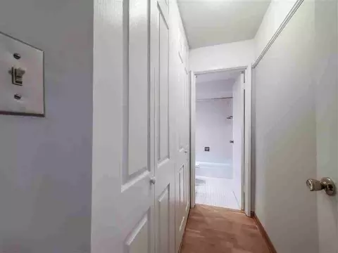 639 W Grace St, Chicago, IL 60613 photo 33