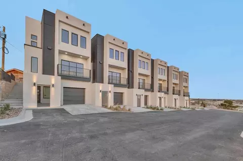 1519 Golden Hill Ter, El Paso, TX 79902