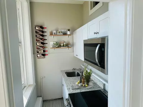 218 W Monument St, Baltimore, MD 21201