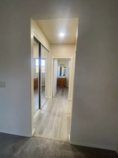 2146 Bedford St, Santa Rosa, CA 95404
