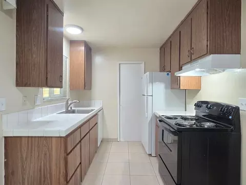 7390 Rainbow Dr, Cupertino, CA 95014