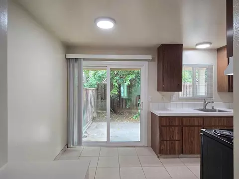 7390 Rainbow Dr, Cupertino, CA 95014 photo 2