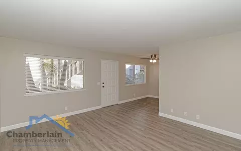 2585 Jefferson St, Carlsbad, CA 92008