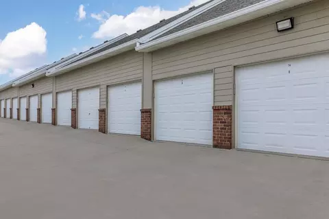 15735 Rosewood St, Omaha, NE 68136 photo 18