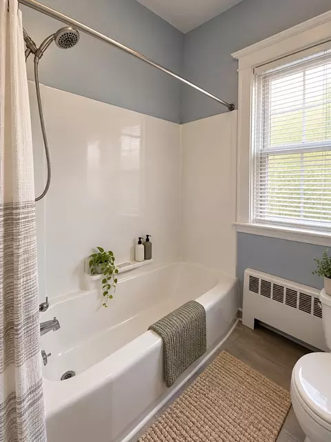 47 Oxford St, Hartford, CT 06105