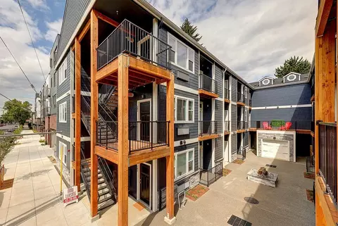 7510 SE Milwaukie Ave, Portland, OR 97202