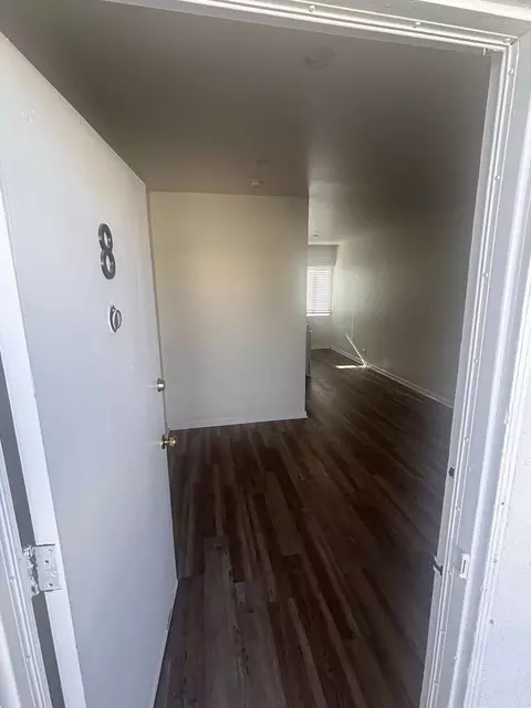 2408 Ocean Park Blvd, Santa Monica, CA 90405