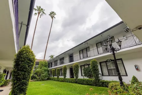170 S Chester Ave, Pasadena, CA 91106