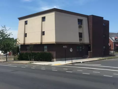 592 Broadway, Revere, MA 02151