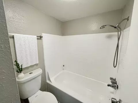 2735 E Thomas Rd, Phoenix, AZ 85016 photo 26