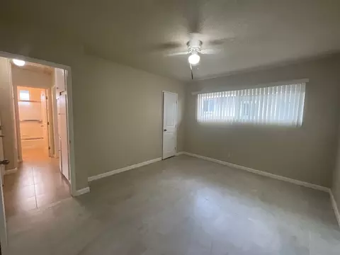 221 Avocado St, Costa Mesa, CA 92627 photo 17