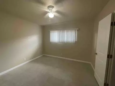 221 Avocado St, Costa Mesa, CA 92627 photo 24