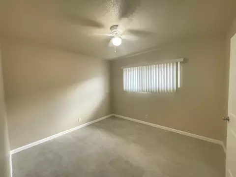 221 Avocado St, Costa Mesa, CA 92627 photo 23