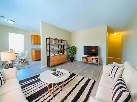 1558 E 125th St, Olathe, KS 66061