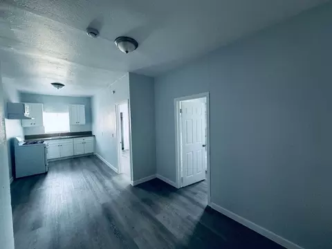 1616 Yosemite Dr, Los Angeles, CA 90041