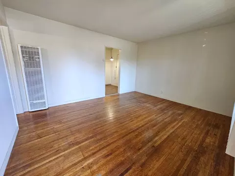 2753 E Monroe St, Carson, CA 90810