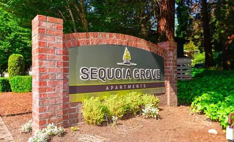 13001 SE 28th Pl, Bellevue, WA 98005