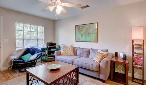 1210 NW 11th Ave, Gainesville, FL 32601