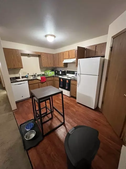 1600 Vogt Dr, West Bend, WI 53095