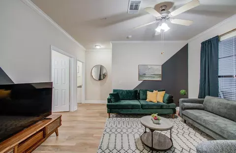Braeswood Sq, Houston, TX 77096 photo 32