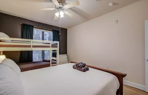 Braeswood Sq, Houston, TX 77096 photo 48