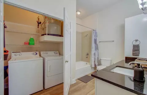 Braeswood Sq, Houston, TX 77096 photo 21