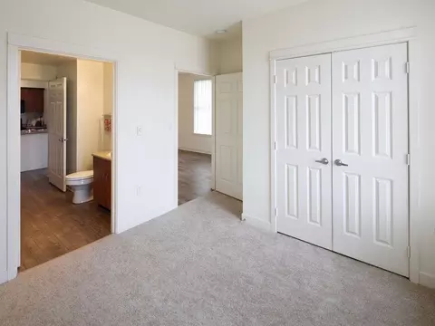 11000 NE 10th St, Bellevue, WA 98004 photo 11